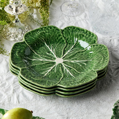 Assiettes à choux vertes Le Jardin - ensemble de quatre assiettes à feuilles en grès vert sculpté de 11 po - Vaisselle de jardin d'inspiration saisonnière pour les repas et les réceptions de printemps et d'été
