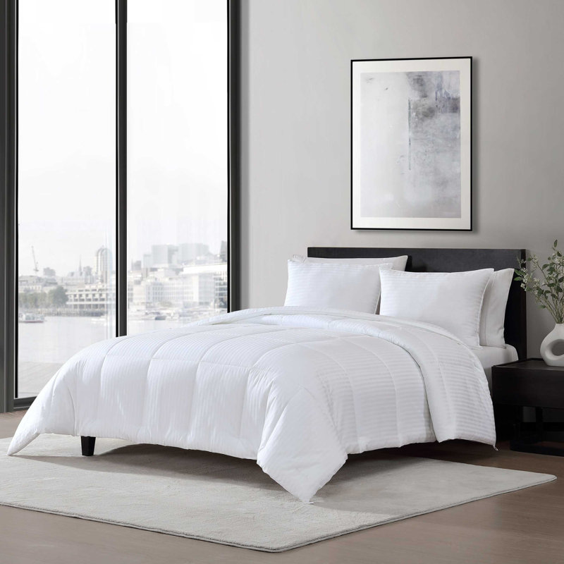 Vera Wang Signature White Utility 2 Piece Standard Pillow Set