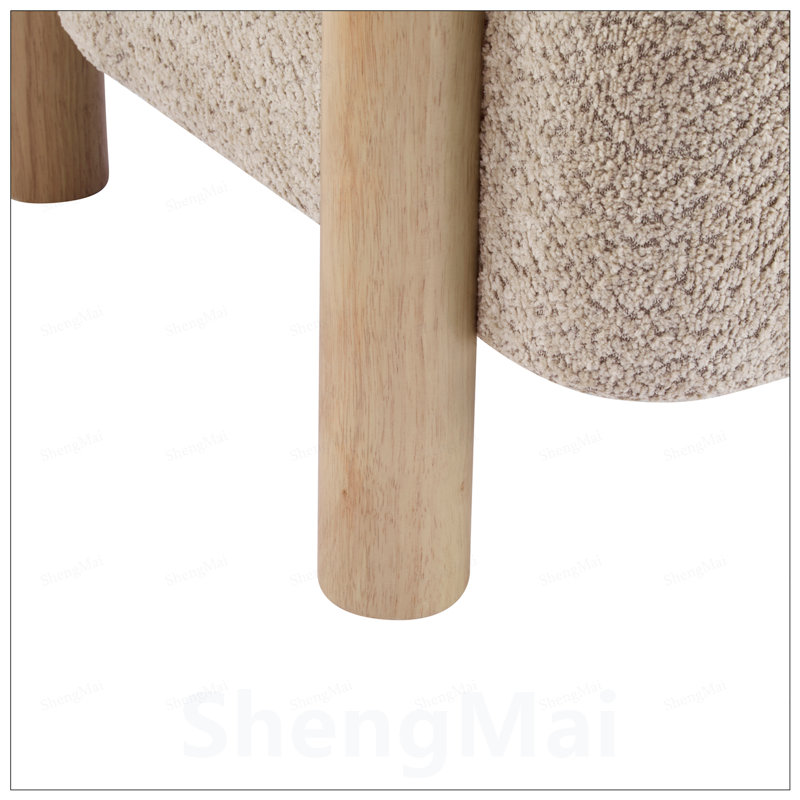 Fauteuil d'appoint rembourré Boucle avec coussins en mousse confortables et structure en bois d'hévéa robuste pour une assise élégante