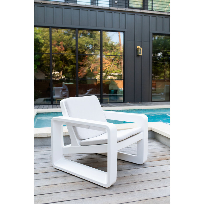 Deck Outdoor Lounge Chair, Highcloud White