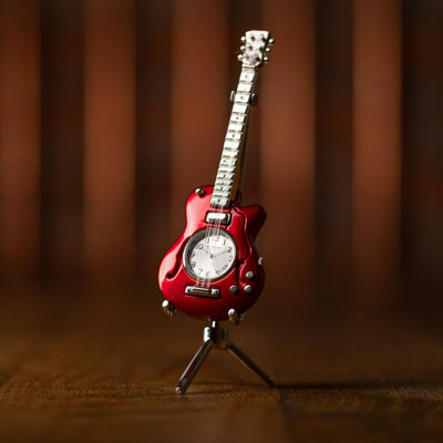 Analogue Metal Tabletop Clock in Red
