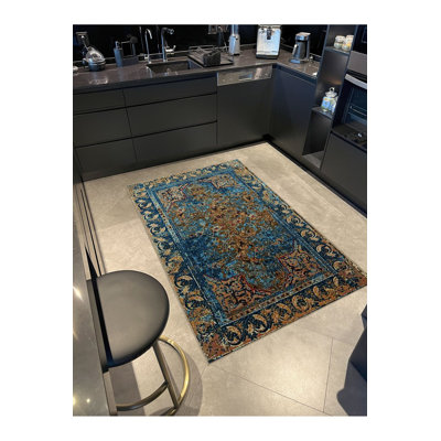 Tapis décoratif bohémien à motif traditionnel bleu marine