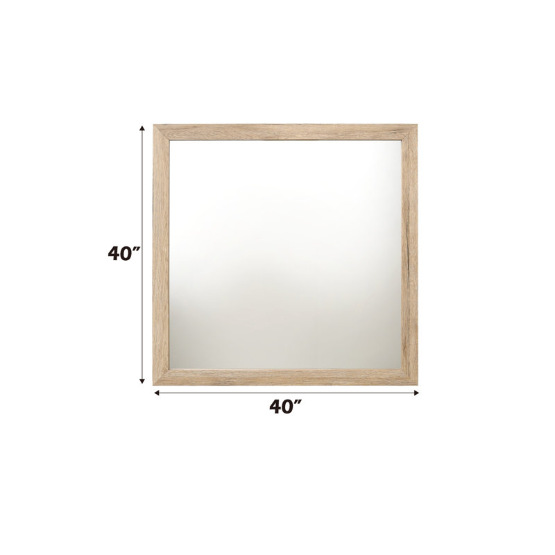 Charmant miroir encadré en bois au design exquis pour des espaces élégants