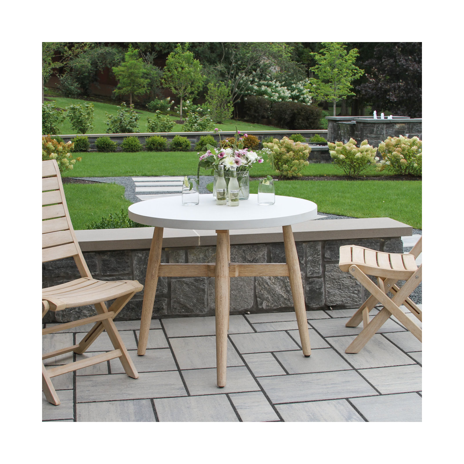 Posey Antique Wash & Ivory Composite Bistro Table