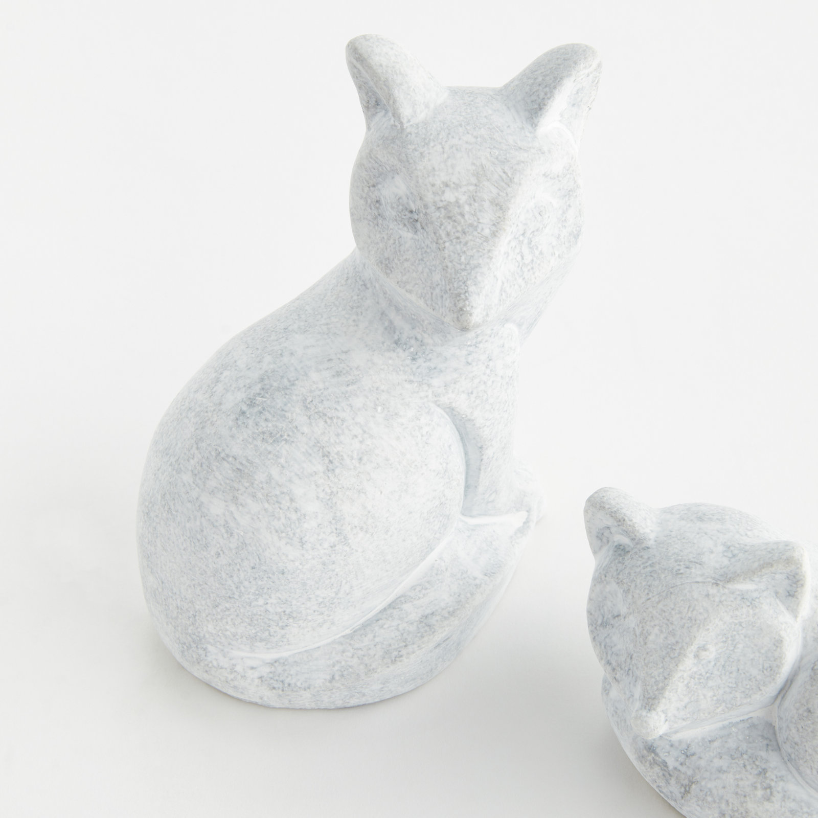 Veasey Fox Garden Statue