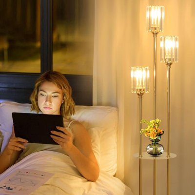 Lampe sur pied 66 po avec 3 lumières
