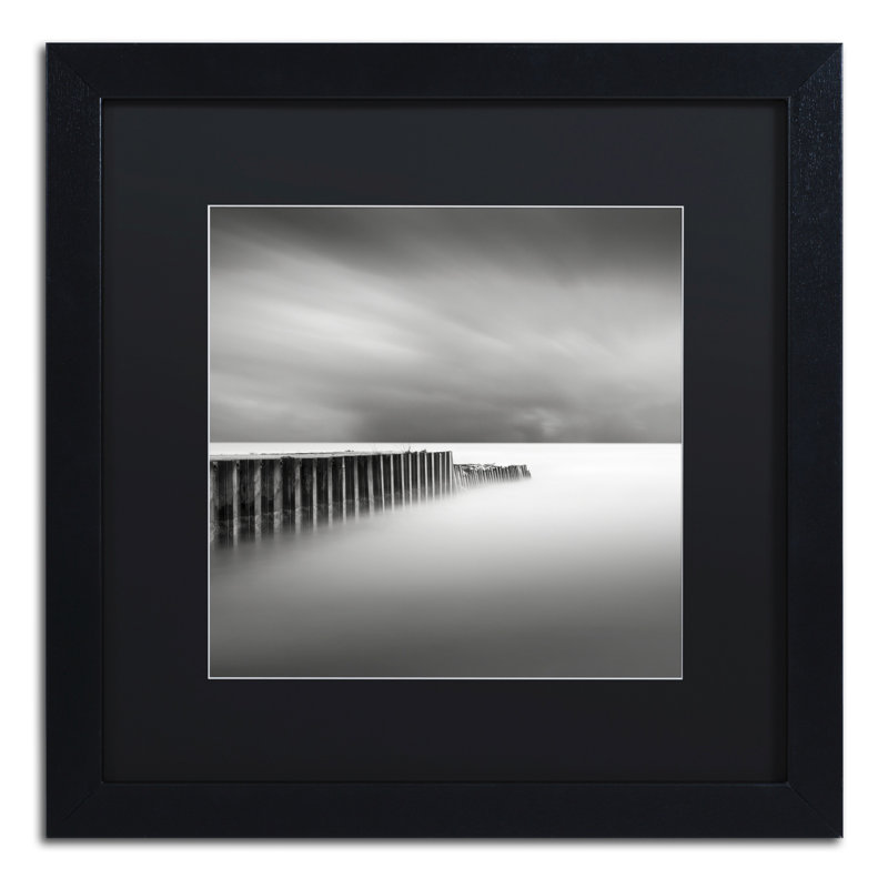 «Stormy» par Dave MacVicar - reproduction de photo sur toile encadrée, H 16 po x l 16 po x P 0,5 po