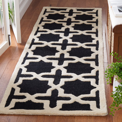 Igna Hand Tufted Wool Geometric Rug