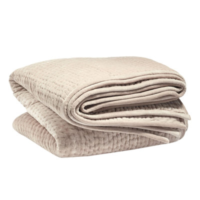 Viola Velvet Grey Quilt