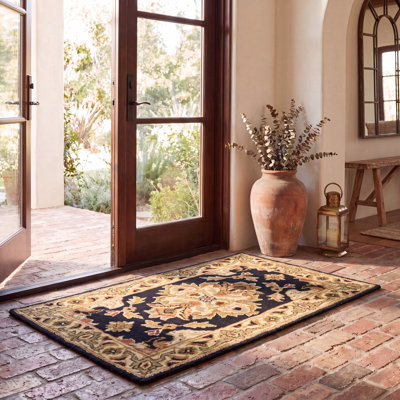 Balthrop Hand Tufted Wool Traditional Rug