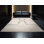 Tapis moelleux moelleux à motif abstrait moderne et contemporain en beige - reliure noire