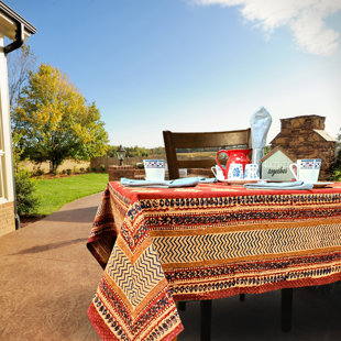Nappe en coton à motif géométrique