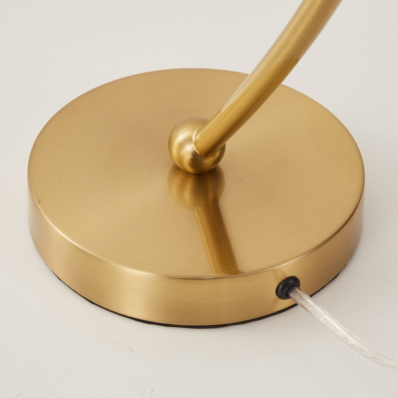 Niels Metal Arched Lamp