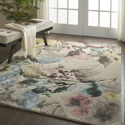 Barstow Floral Hand Woven Area Rug