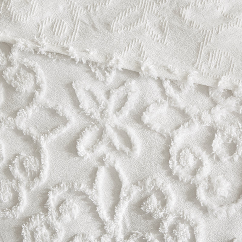 Bright White Medallion Cotton Chenille Cozy Daybed Set, 5 Piece