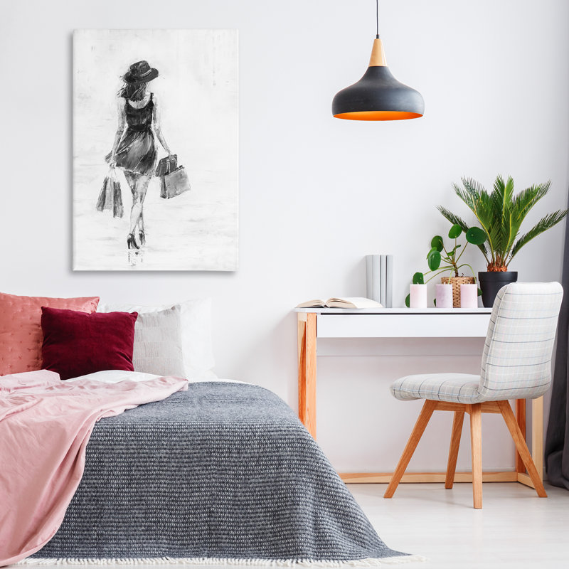 Art mural sur toile, "Fille avec sacs à provisions" par Joklanta Kowalik, H 45 po x l 30 po
