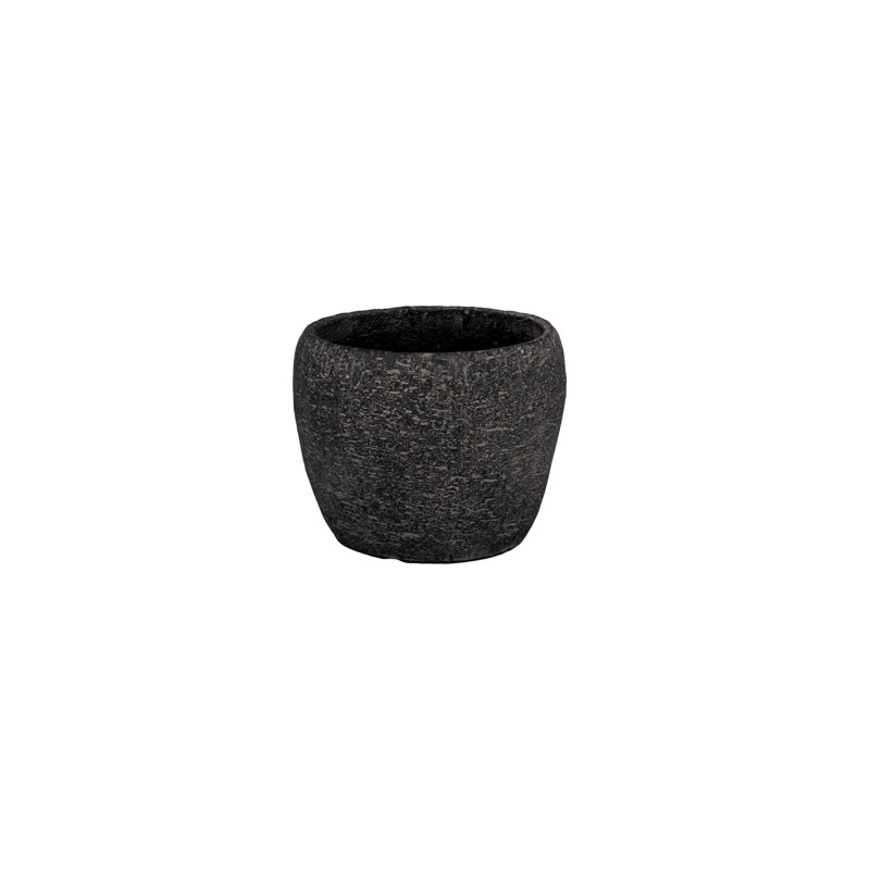 Pot de ciment noir