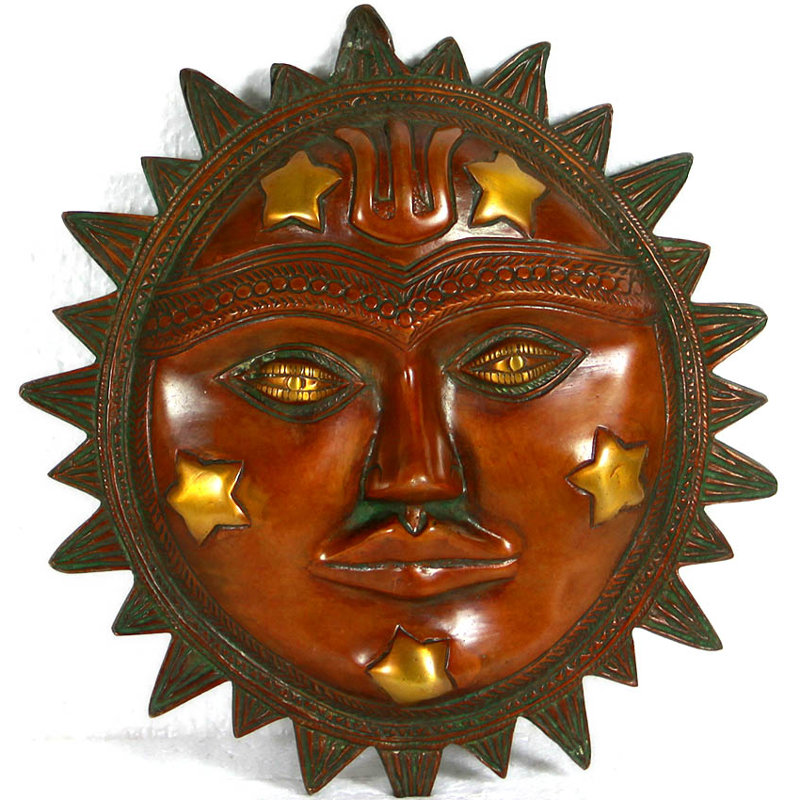 Masque mural Lord Surya