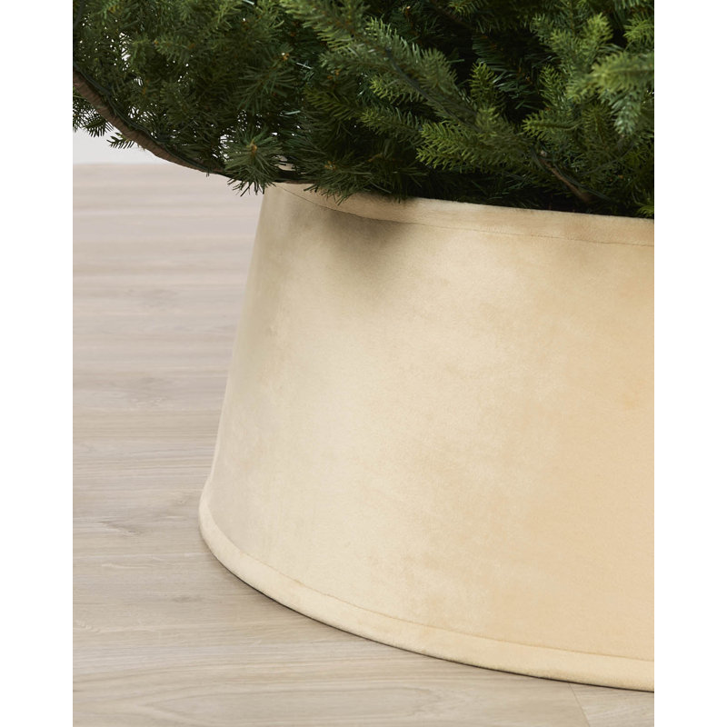 Latte Velvet Tree Skirt, 70cm