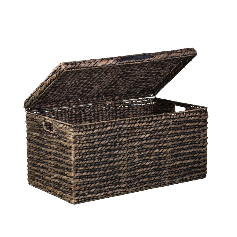 Middleham Wicker Trunk