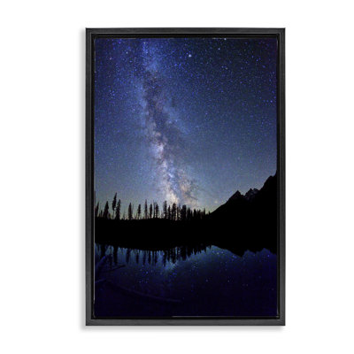 Nebula Reflection in Lake Floating Frame, design par Royce Bair