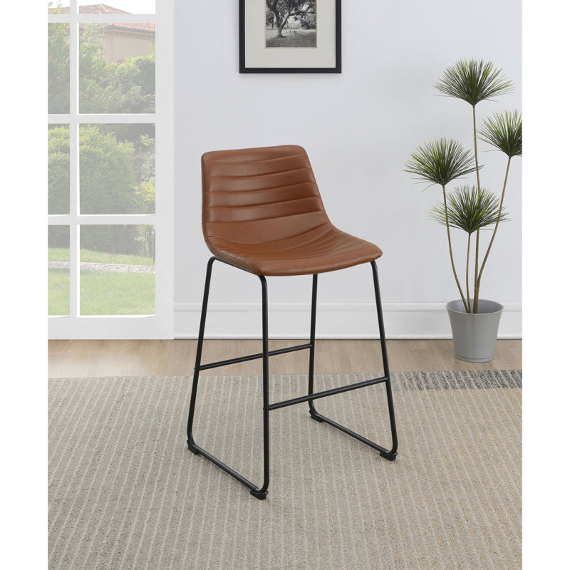 Chaise à hauteur de comptoir rembourrée Tor Lawrence