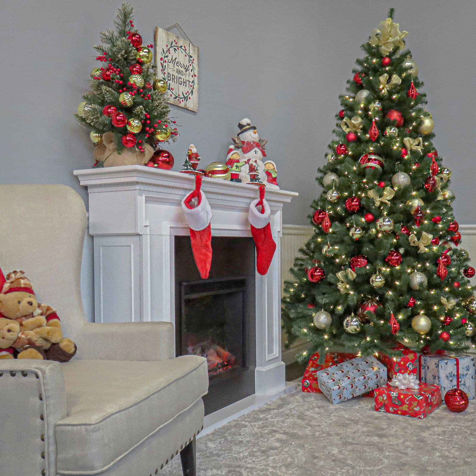 9' Pre-Lit Spruce Tree (110) - The Holiday Aisle®, 7.5' H