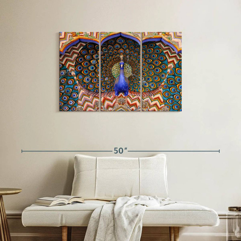 Lilie Pitam Niwas Chowk Peacock, 24" H x 38" W