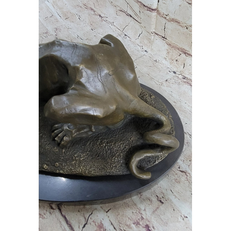 Figurine de panthère de Pétersbourg
