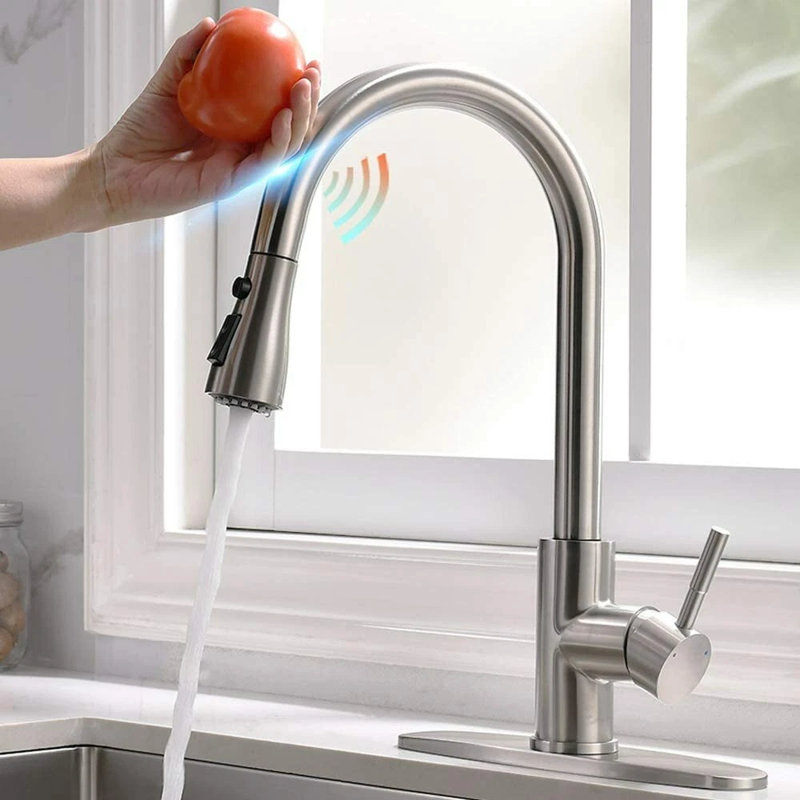 Robinet de cuisine intelligent avec douchette rétractable Robinet de cuisine à poignée simple avec surfaces tactiles, robinet d'évier de cuisine en acier inoxydable