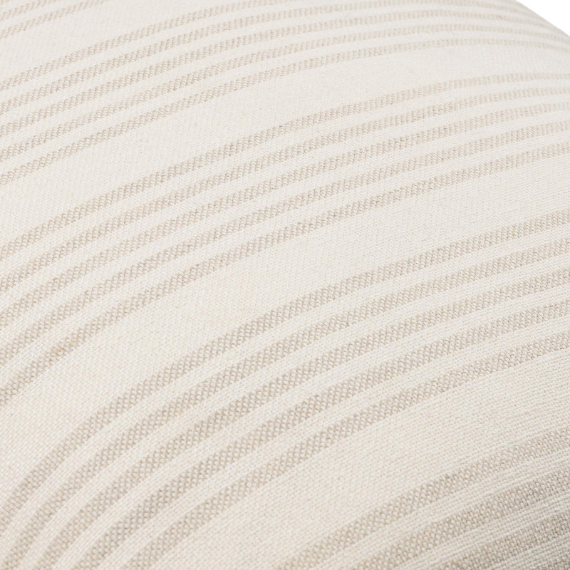 Coussin Becki Owens x Livabliss Mindy, H 22 po x l 22 po, Mélange de duvet