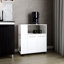 Chariot de cuisine avec tablette pour four à micro-ondes. Rangement ouvert. et armoire à deux portes-51200281