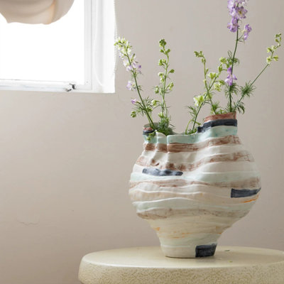 Vase de table en céramique multicolore de style Wabi-Sabi