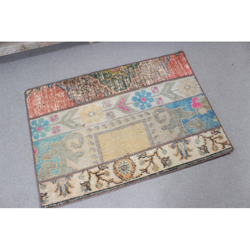 Vintage-Inspired Turkish Patchwork Rug Ideal For Enhancing The Aesthetics Of Your Living Space