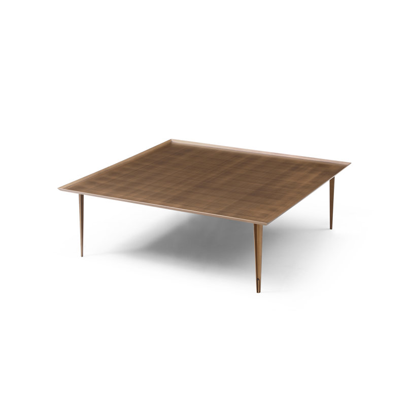Table basse à 4 pieds