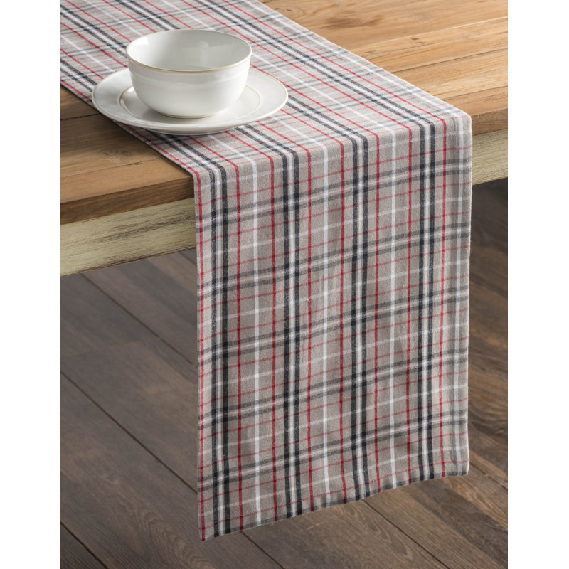 Checkered 100% Cotton Table Runner, Atmosphere