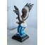 Statue aigle chauve en résine Nifao - sculpture d'intérieur patriotique, aigle peint à la main avec des ailes déployées sur la vague de l'océan, symbole de liberté et de force, bureau, tablette et décoration intérieure 14 x 7 po x 17 po