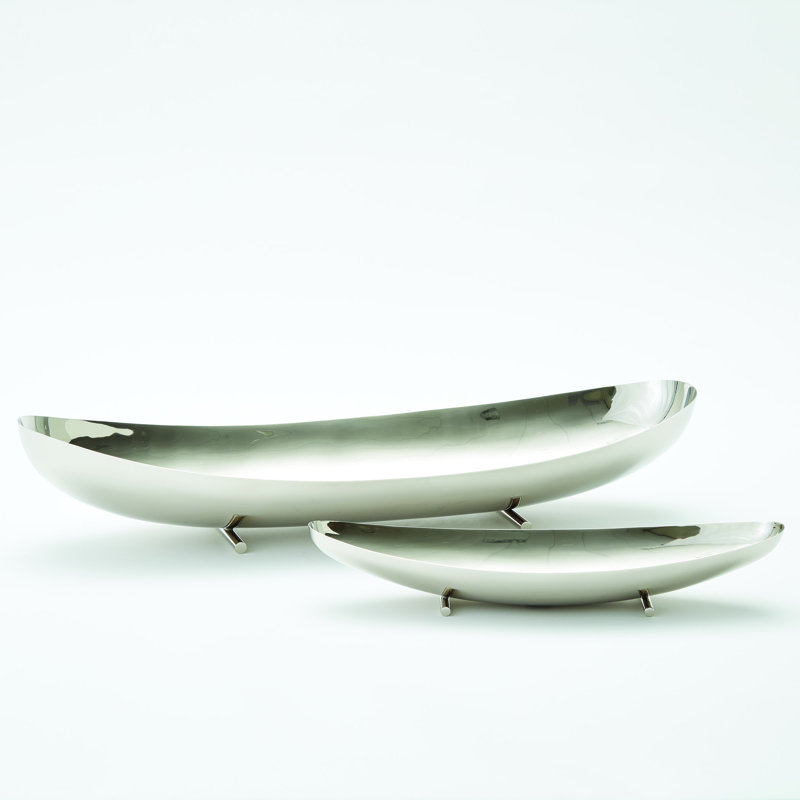 Metal Decorative Plate, 3" H x 18" W x 6" D