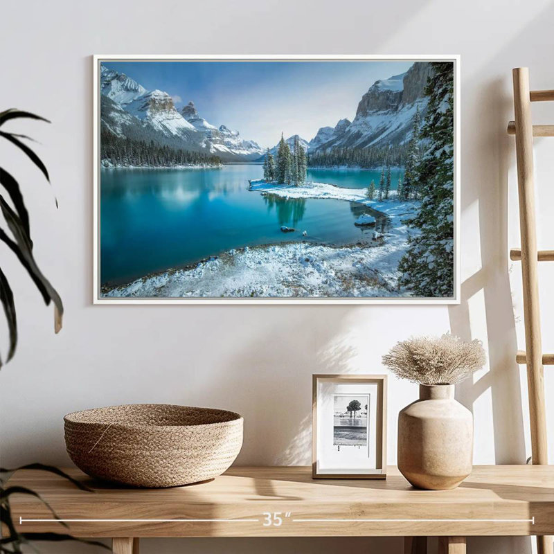 Spirit Island en hiver, Cadre flottant blanc, 25 po x 17 po