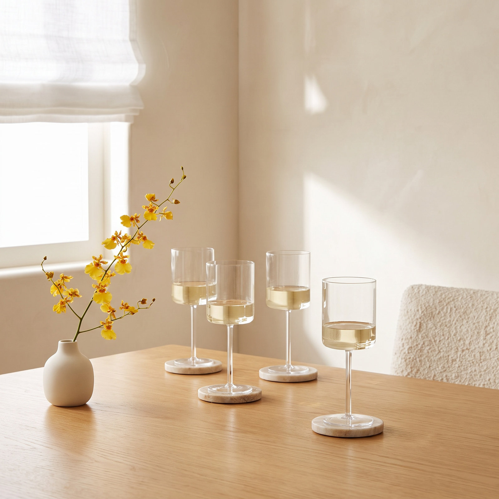 Modo Crystal White Wine Glass