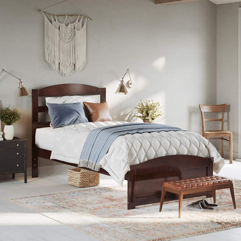 Elliana Solid Wood Platform Bed, Twin, Walnut