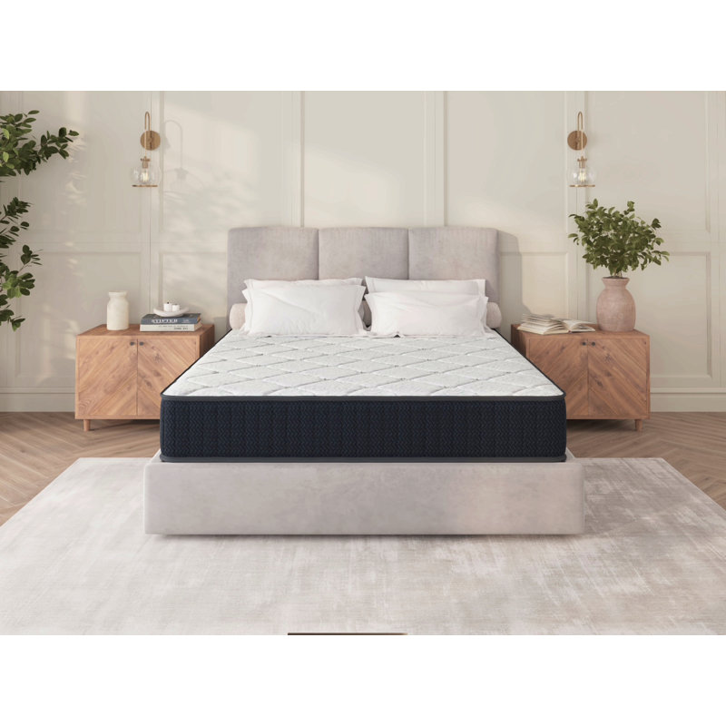 Assemblé aux États-Unis - matelas hybride à ressorts 10 po Nest Basic, à soulagement de la pression et à isolation de mouvement, certifié Certipur-Us et Oeko Tex