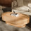 Table basse ovale en bois massif l 43,7 po avec motif cannelé