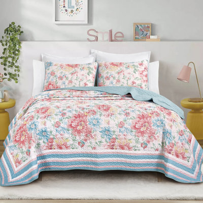 Aqua Garden Floral Quilt Set