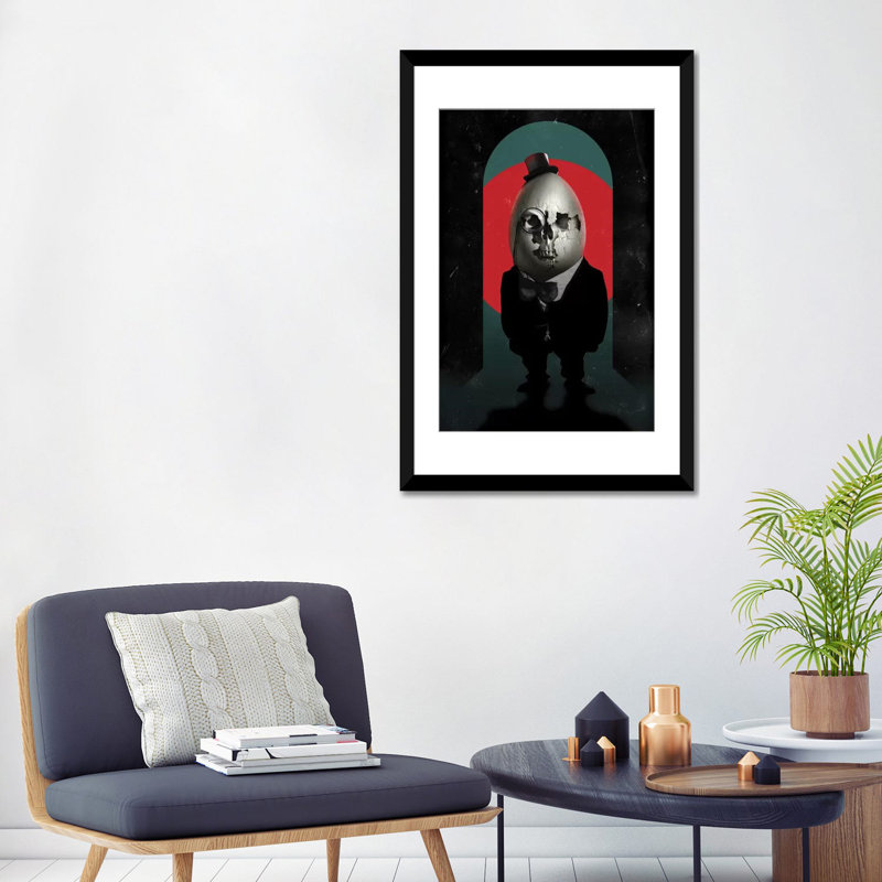 "Humpty Dumpty" par Ali Gulec, impression sur toile tendue, H 32 po x l 24 po x P 1 po, Papier beaux-arts encadré noir, Blanc