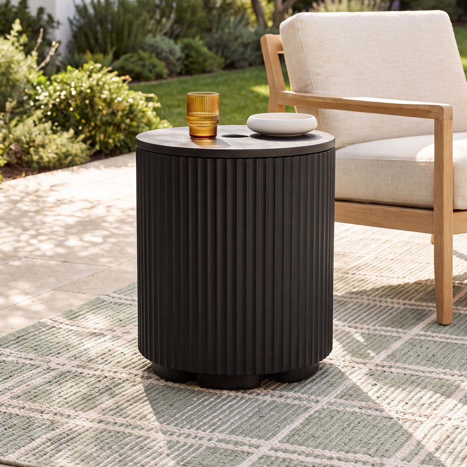 Acker Extendable Patio Side Table, 16.7" H x 14.8" W x 14.8" D, Black