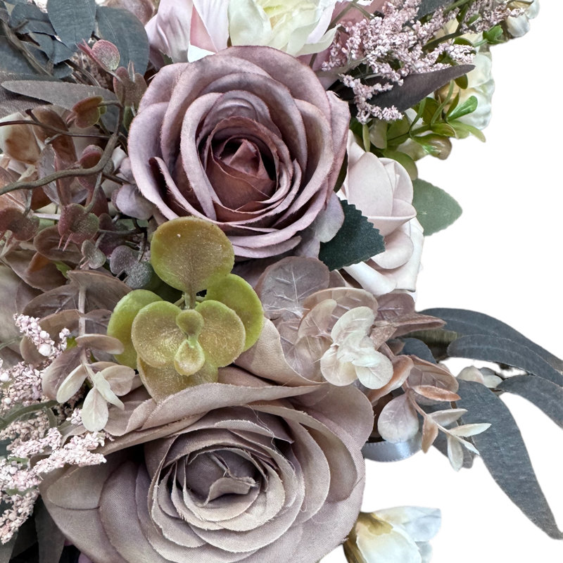 Élégant ensemble floral à arche de mariage «Dusky Blooms»