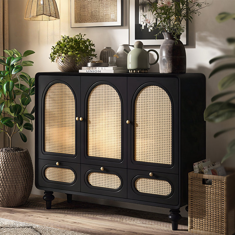 Buffet mi-ancien en rotin, Noir