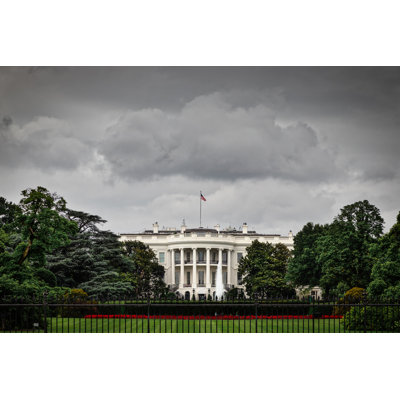 White House by Rimbalzino - Wrapped Canvas Print