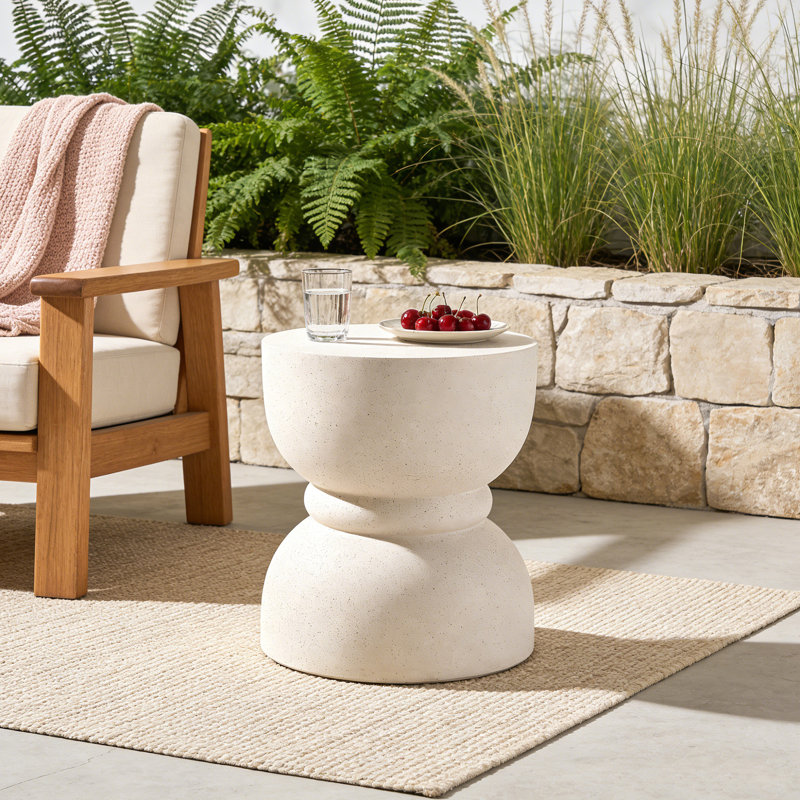Table d'appoint d'extérieur en béton, tables de bout d'extérieur à taille arrondie, tabourets de jardin décoratifs pour l'extérieur avec imitation pierre naturelle